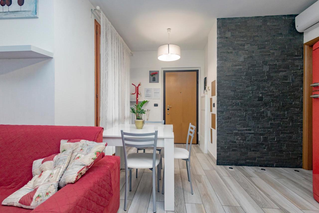 Bomboniera Milano Zona Rho Fiera - Bilocale 70Mq Appartement Senago Buitenkant foto